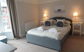 Sunset House - Whitby Townhouse Near The Sea Sleeps 8