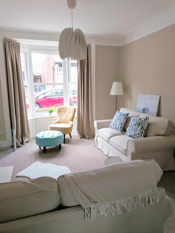 Sunset House - Whitby Townhouse Near The Sea Sleeps 8 Villa Exterior photo